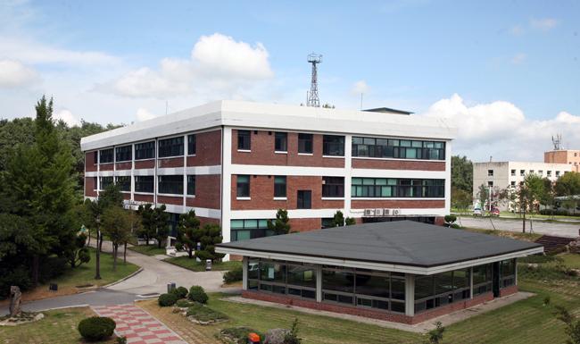[전기배터리융합학과] 충북보건과학대학 충북 광역형 비자 진행 프로그램 유학생 모집